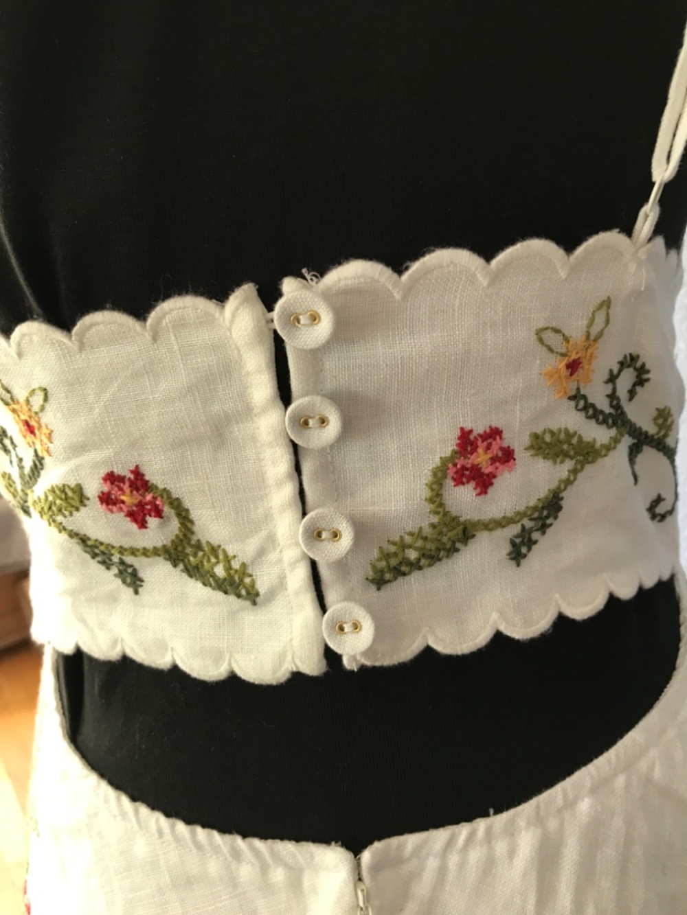 Embroidered Farm Rio Midi Dress Size S - Picture 13 of 16